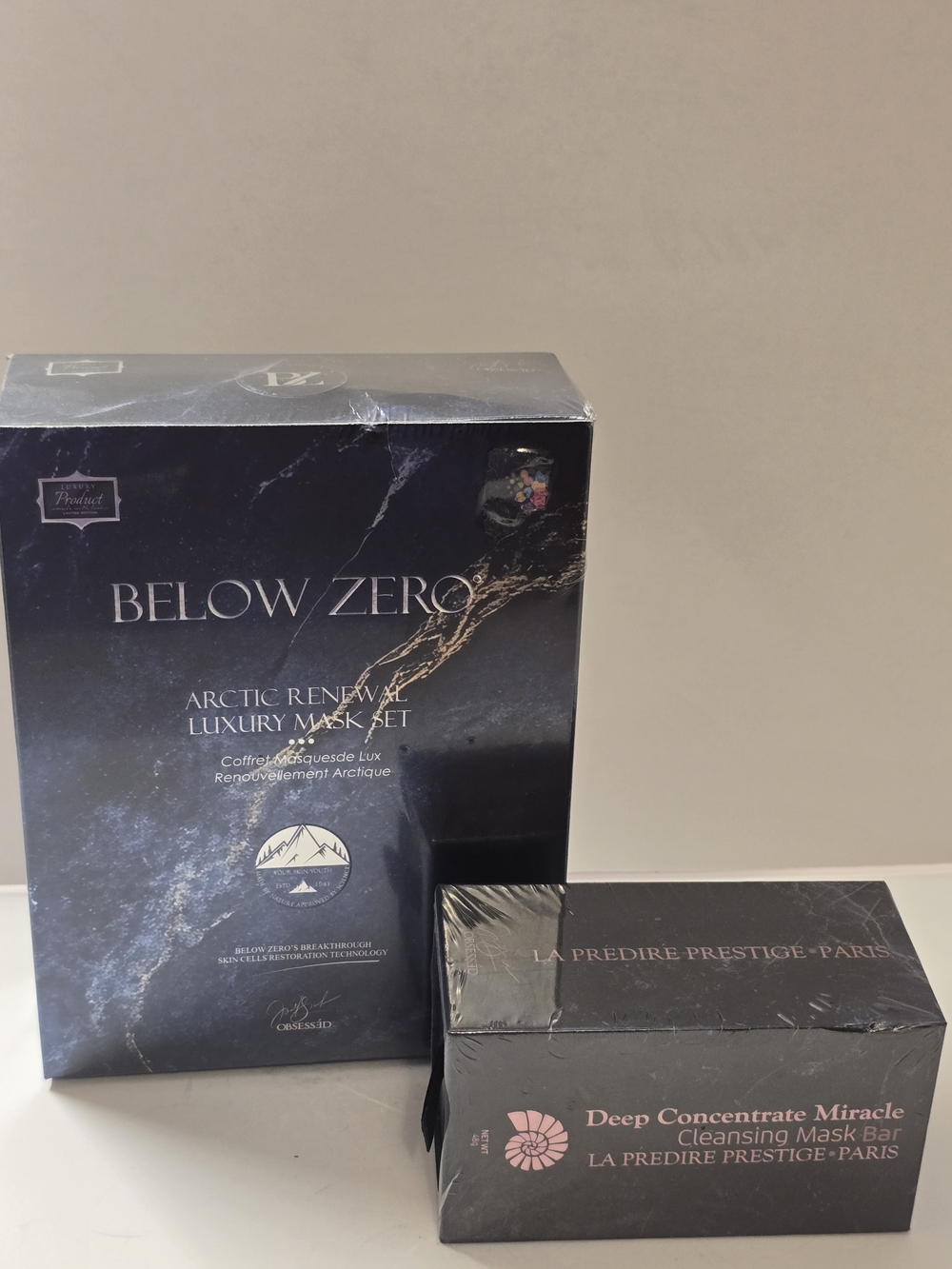 Arctic Renewal Luxury Mask Set & LA Predire Cleansing Mask Bar set